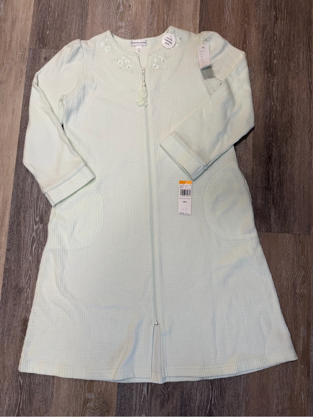 NWT Miss Elaine Sml Women’s Soft Robe Green Waffle Knit Pockets Long Sleeve Cozy